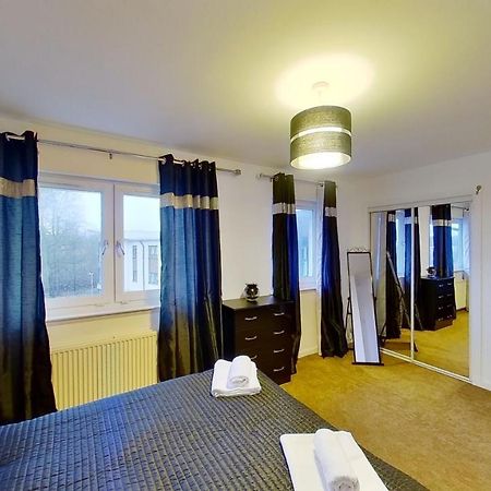 Orange Town House - Shaw Road, Only 6 Minutes To City Centre Aberdeen Luaran gambar
