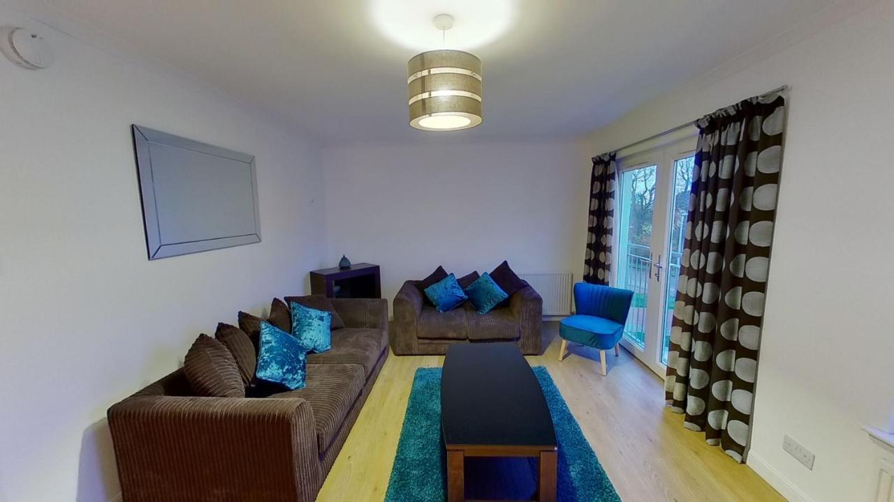 Orange Town House - Shaw Road, Only 6 Minutes To City Centre Aberdeen Luaran gambar