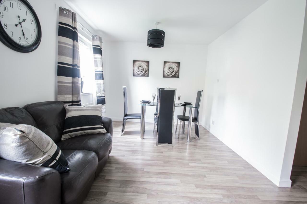 Orange Town House - Shaw Road, Only 6 Minutes To City Centre Aberdeen Luaran gambar
