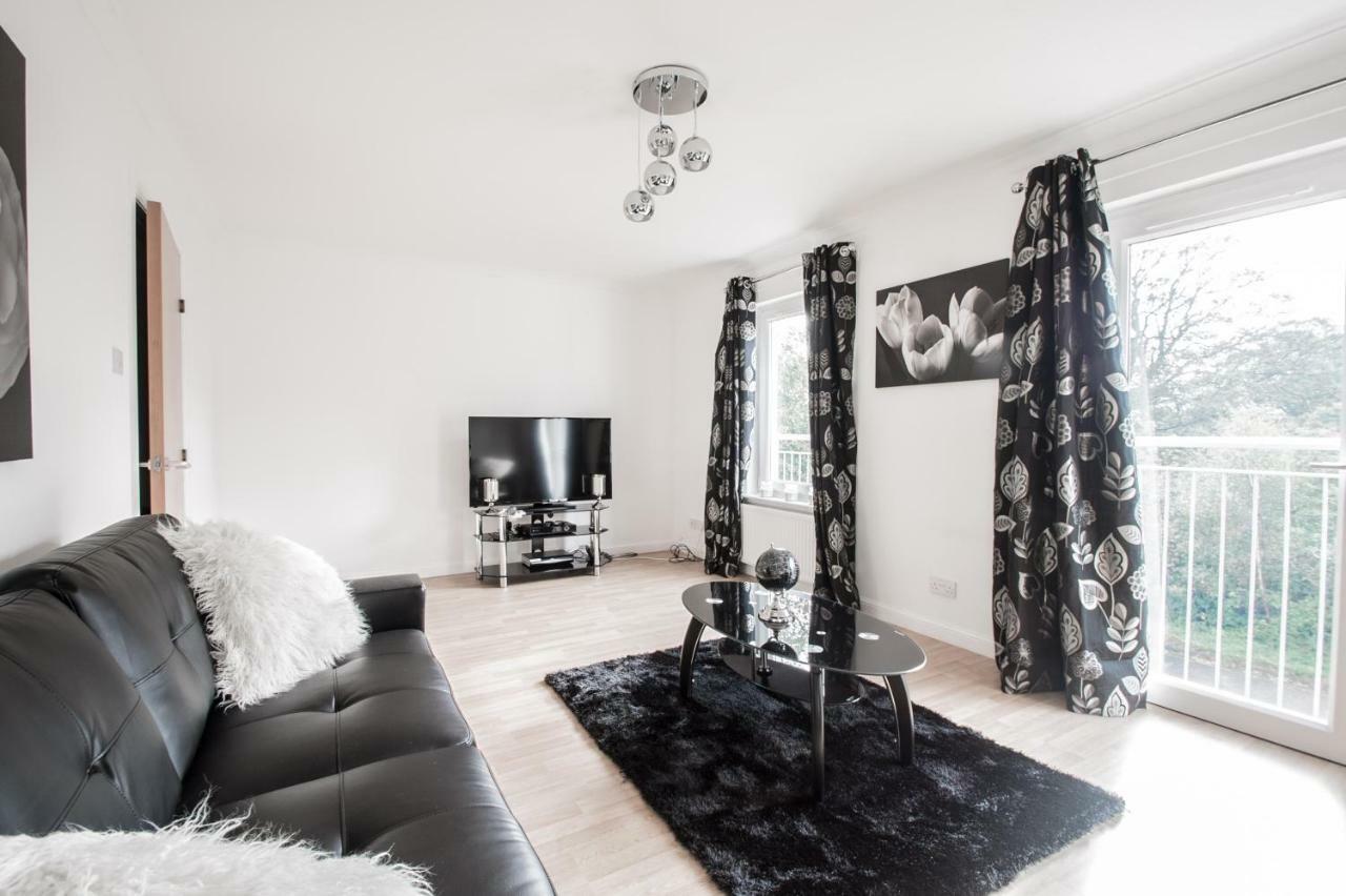 Orange Town House - Shaw Road, Only 6 Minutes To City Centre Aberdeen Luaran gambar